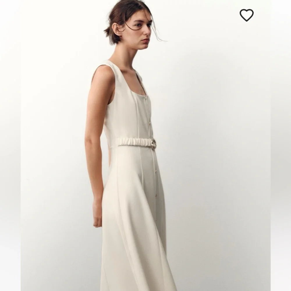 Zara NWT Cream Sleeveless Faux button Midi Dress attached Gold belt size Large - Picture 3 of 12
